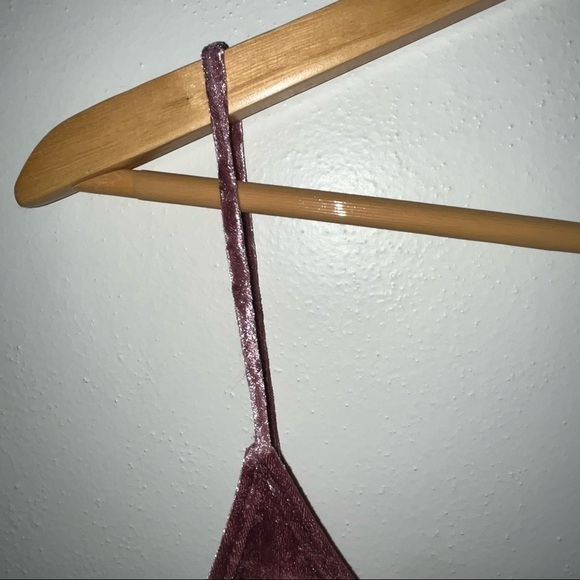 Forever 21 Crushed Velvet Dress with Spaghetti Straps - Picture 3 of 7